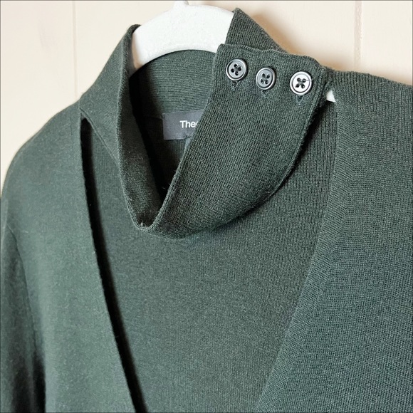 Theory Tie Neck Sweater Large mock button cutout lightweight green silk cashmere - Picture 3 of 10